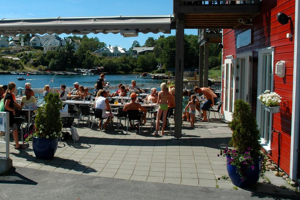 Tregde Ferie Hotel Мандал Екстериор снимка